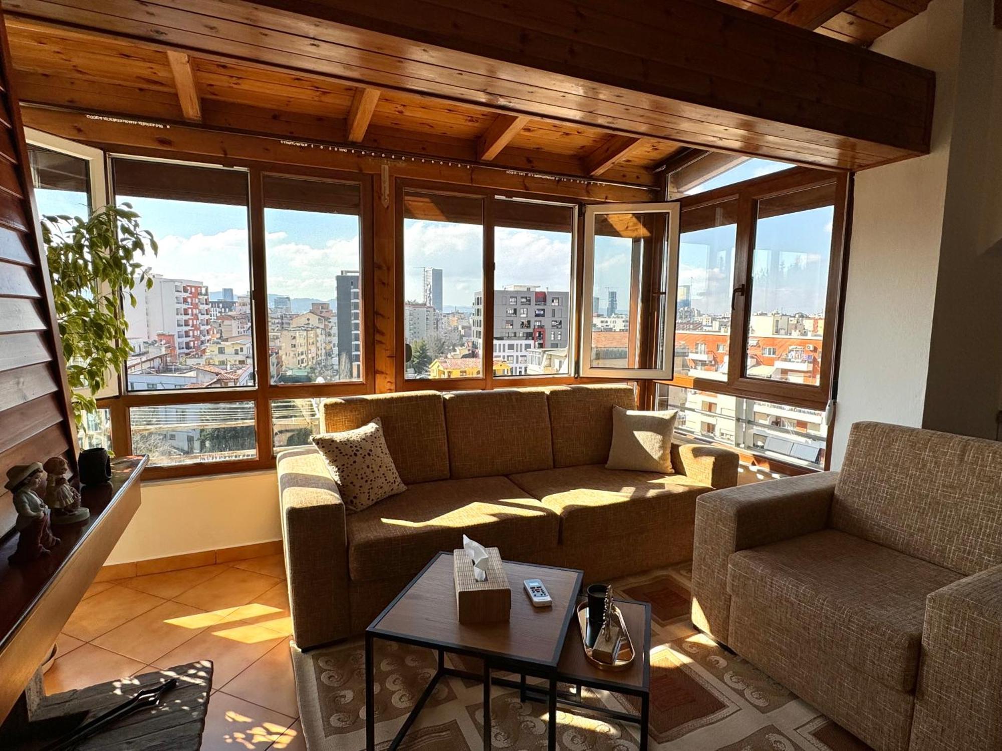 Skyview Oasis Premium Apartment Tirana Exterior photo